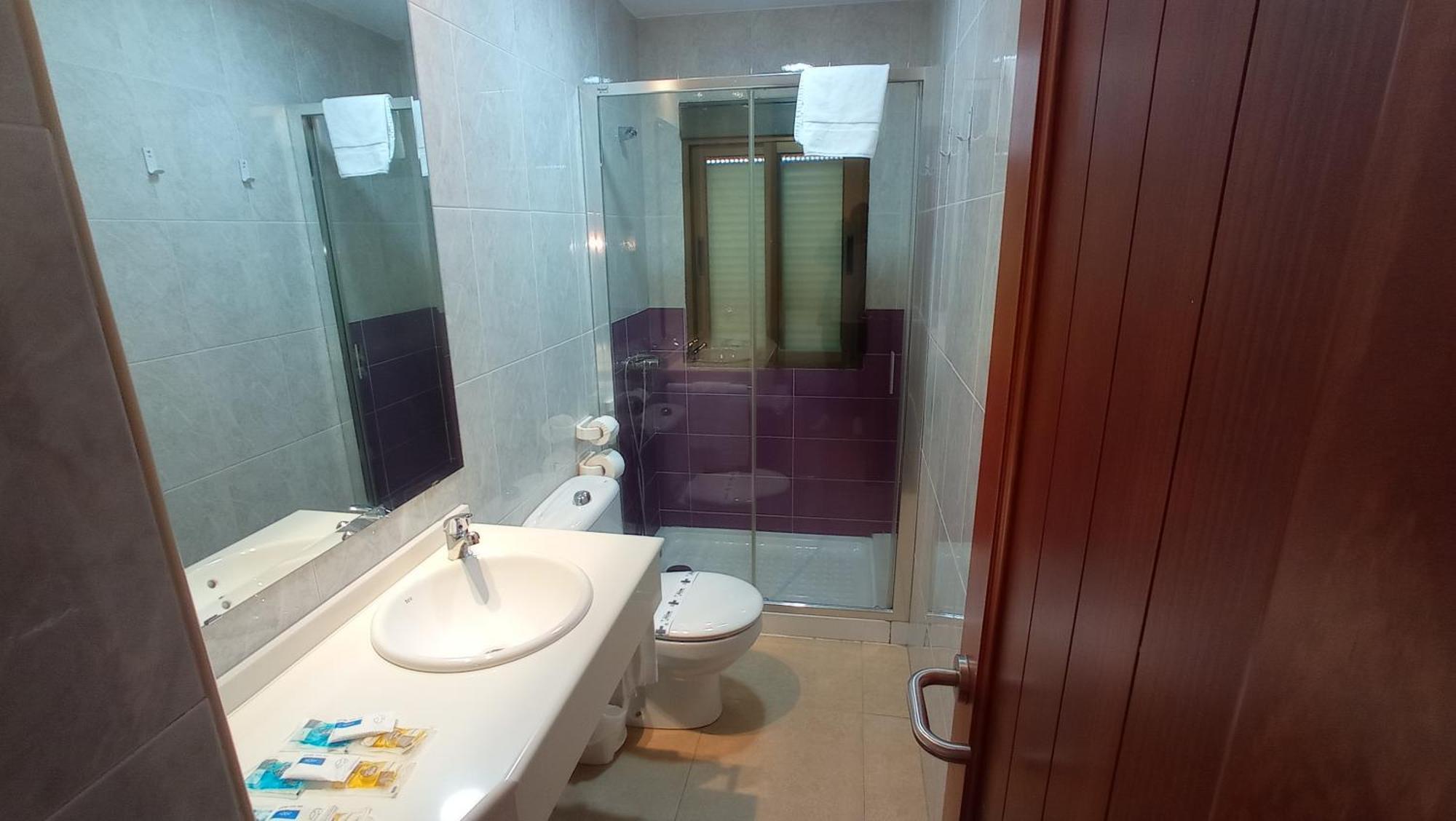 Pension Restaurante Casablanca Torreperogil Szoba fotó
